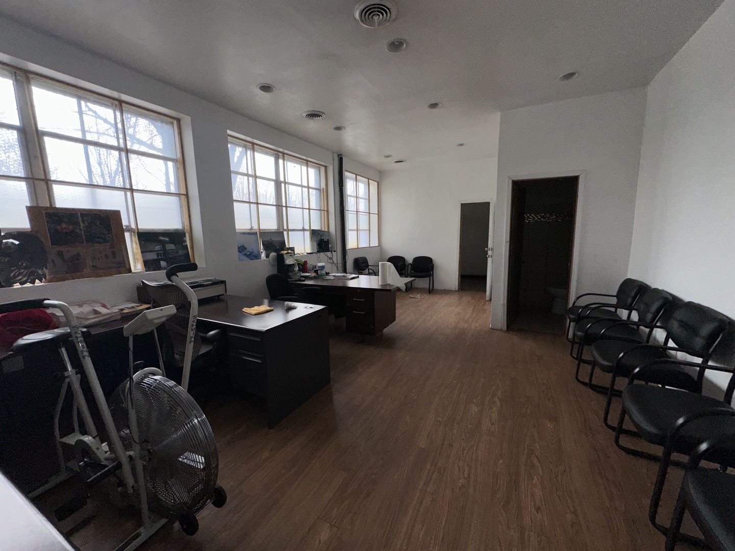 12129 S Peoria Street