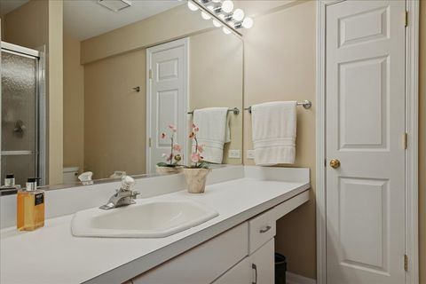 Tiny photo for 868 Longmeadow Court, Lake Barrington, IL 60010 (MLS # 12504344)