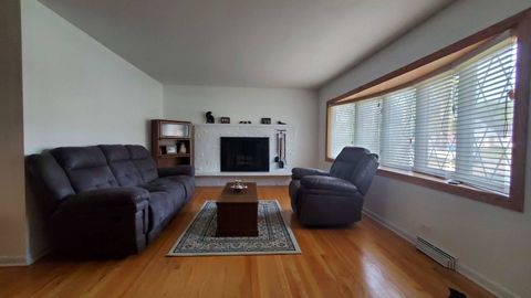 Tiny photo for 220 S President Street, Wheaton, IL 60187 (MLS # 12616442)