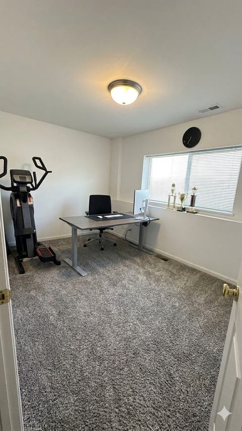 Tiny photo for 809 Brodhead Drive, Aurora, IL 60504 (MLS # 12719388)