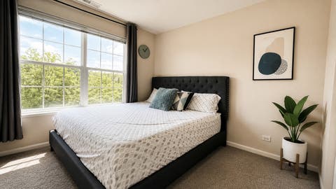 Tiny photo for 809 Brodhead Drive, Aurora, IL 60504 (MLS # 12719388)