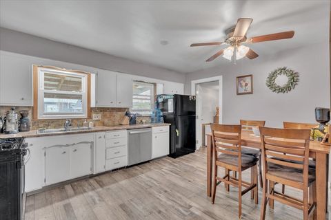 Tiny photo for 1213 5TH Street W, Milan, IL 61264 (MLS # 12610634)