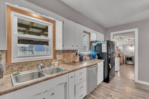 Tiny photo for 1213 5TH Street W, Milan, IL 61264 (MLS # 12610634)