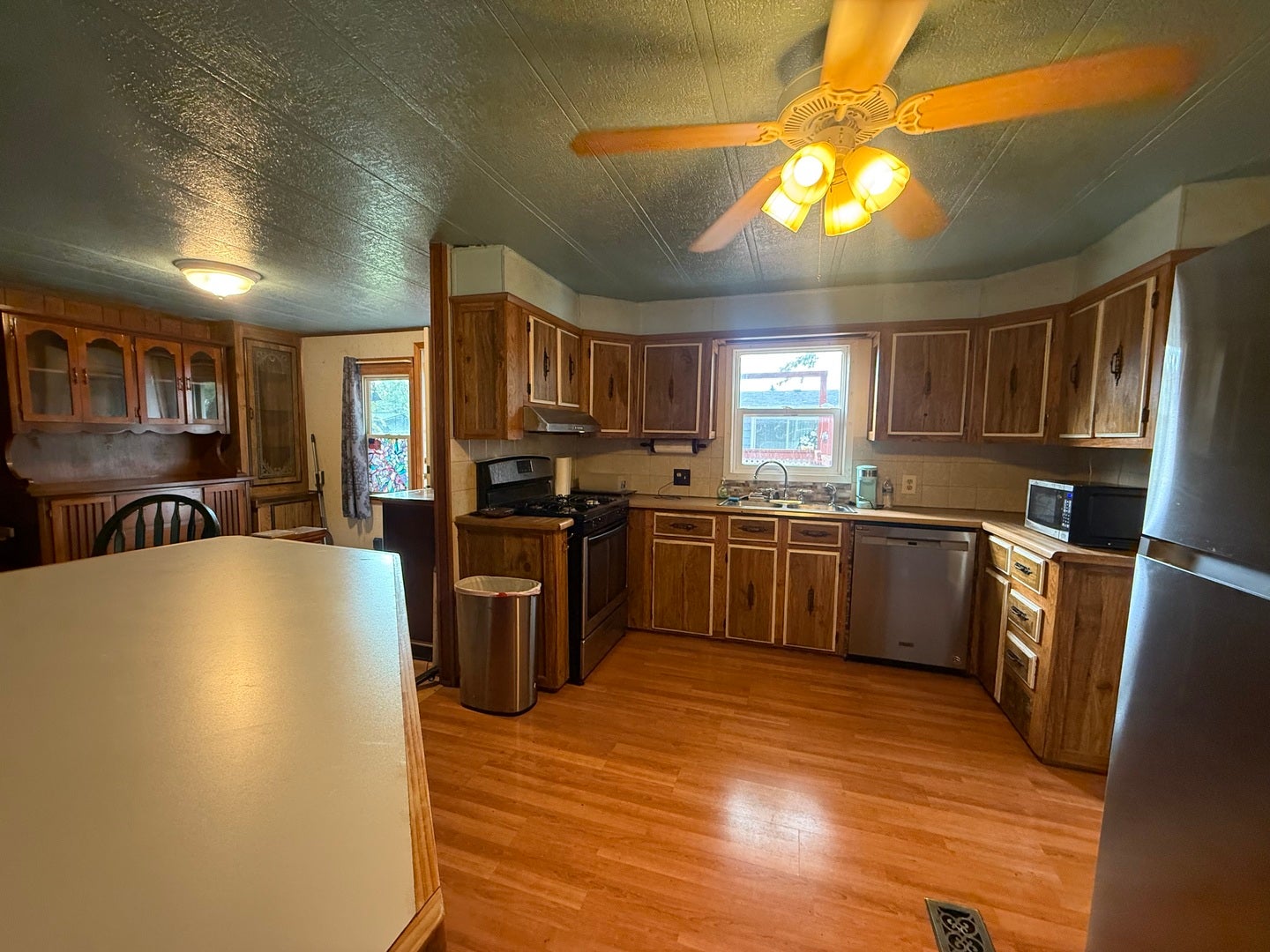 280 Blackthorn Road
