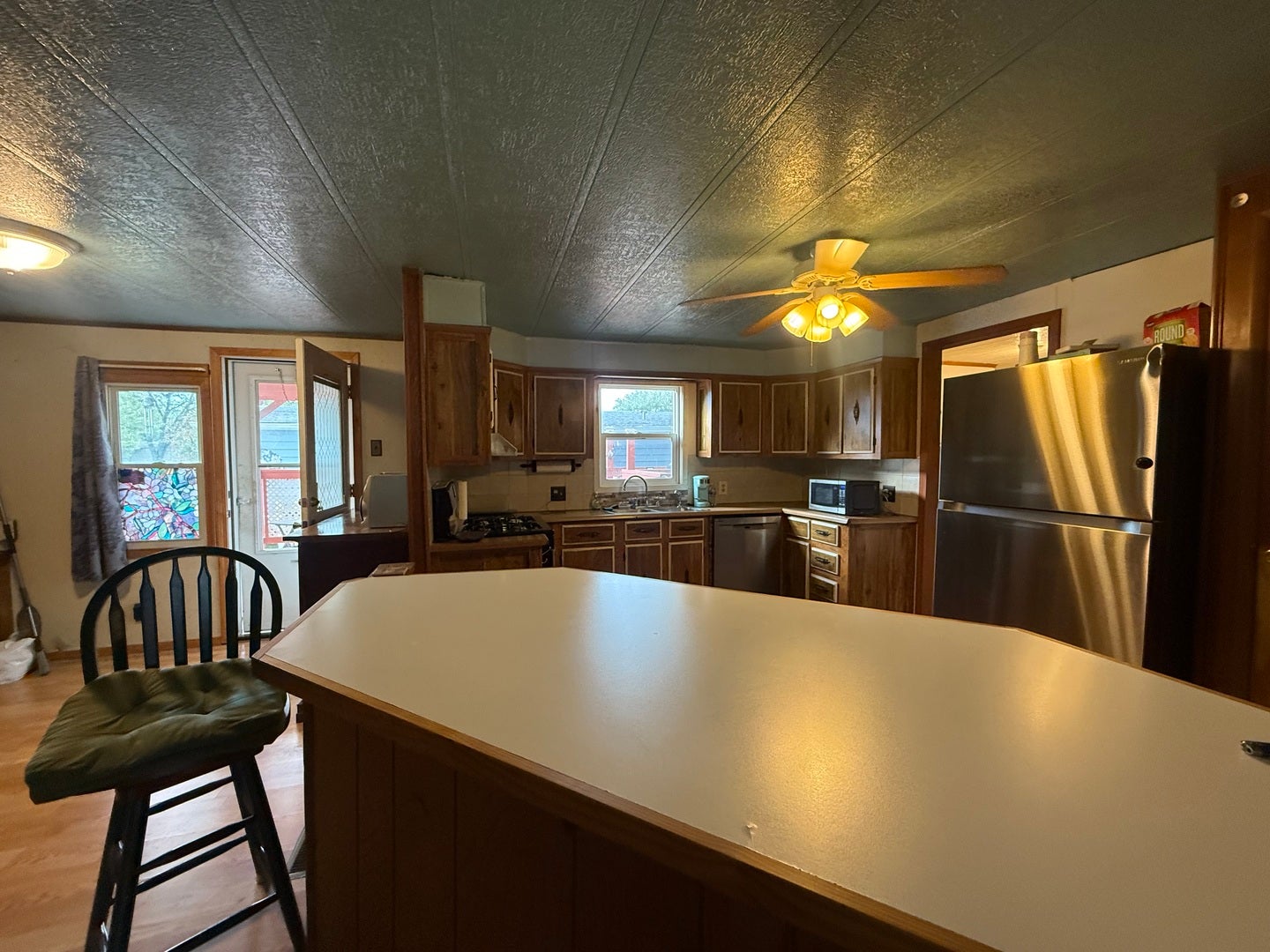280 Blackthorn Road