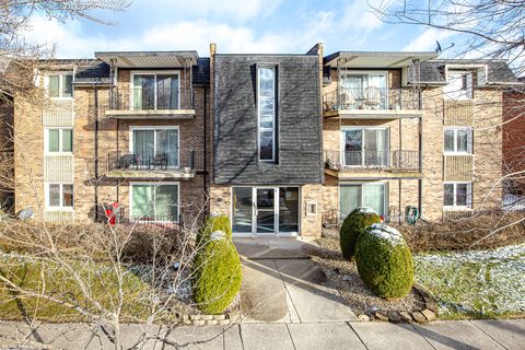 A home in Oak Lawn