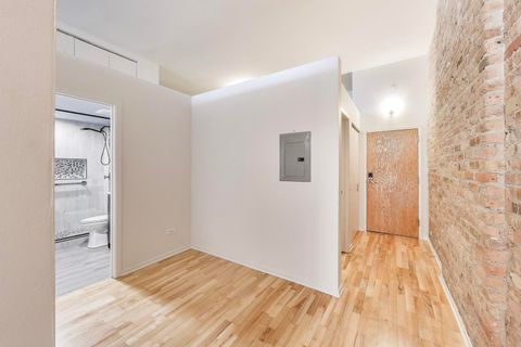 Tiny photo for 1631 S MICHIGAN Avenue #312, Chicago, IL 60616 (MLS # 12499893)