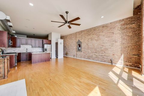 Tiny photo for 1631 S MICHIGAN Avenue #312, Chicago, IL 60616 (MLS # 12499893)