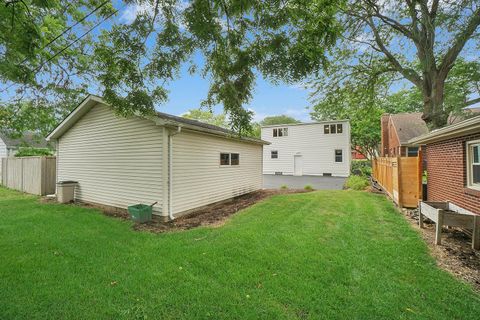 Tiny photo for 716 Catherine Street, Joliet, IL 60435 (MLS # 12425809)