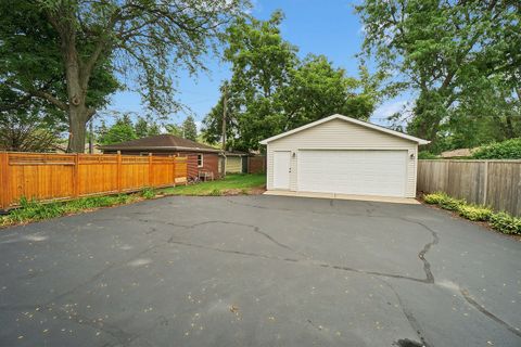 Tiny photo for 716 Catherine Street, Joliet, IL 60435 (MLS # 12425809)