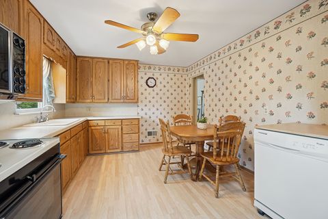 Tiny photo for 716 Catherine Street, Joliet, IL 60435 (MLS # 12425809)