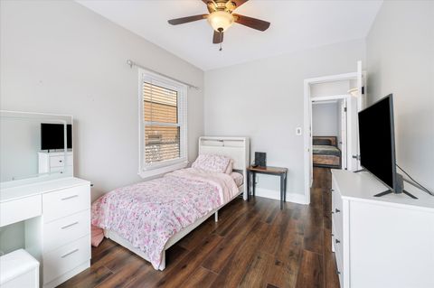 Tiny photo for 272 N Willow Road, Elmhurst, IL 60126 (MLS # 12602391)