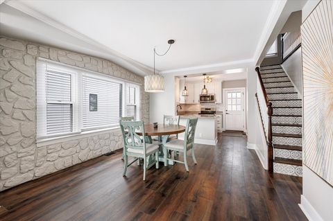 Tiny photo for 272 N Willow Road, Elmhurst, IL 60126 (MLS # 12602391)