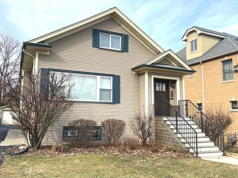 Tiny photo for 272 N Willow Road, Elmhurst, IL 60126 (MLS # 12602391)