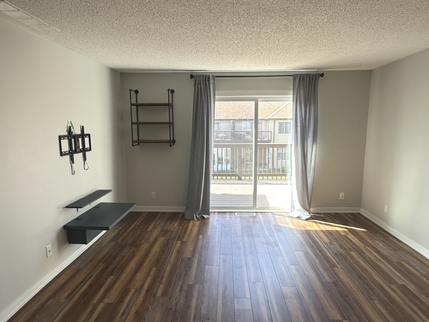 1511 Longwood Drive 1511