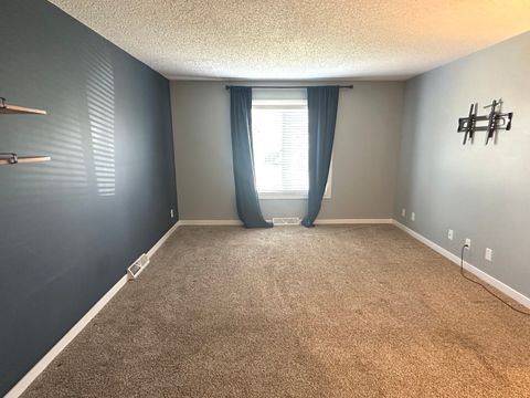 Tiny photo for 1511 Longwood Drive #1511, Sycamore, IL 60178 (MLS # 12643421)