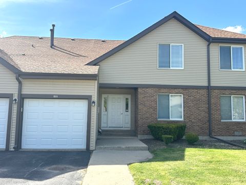 1511 Longwood Drive 1511 Sycamore IL 60178
