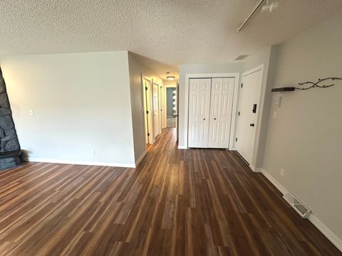 Tiny photo for 1511 Longwood Drive #1511, Sycamore, IL 60178 (MLS # 12643421)