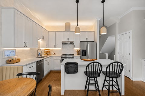 Tiny photo for 1051 W Lill Avenue, Chicago, IL 60614 (MLS # 12759403)