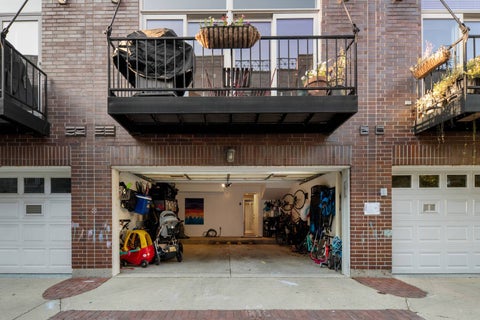 Tiny photo for 1051 W Lill Avenue, Chicago, IL 60614 (MLS # 12759403)