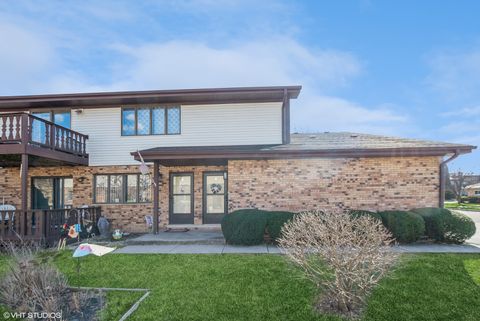 Photo of 214 Manor Drive #C, New Lenox, IL 60451 (MLS # 12624655)
