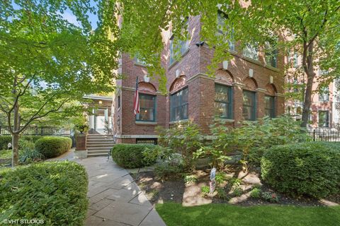4616 N Magnolia Avenue Chicago IL 60640