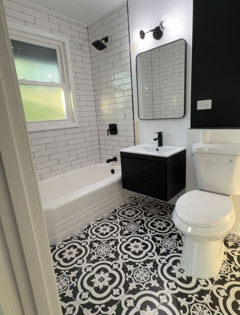 Tiny photo for 17 N Lotus Avenue, Chicago, IL 60644 (MLS # 12493528)