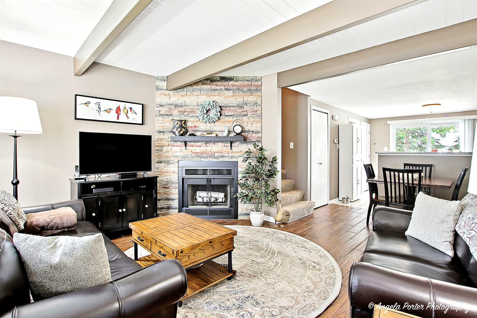 527 Normandie Lane
