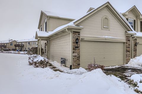 Photo of 1611 Fredericksburg Lane #0, Aurora, IL 60503 (MLS # 12525406)