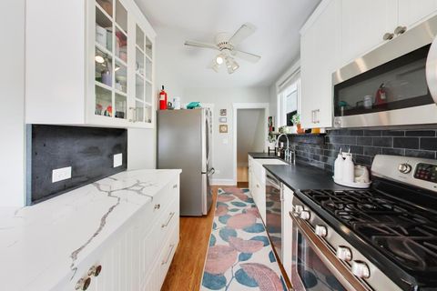 Tiny photo for 806 S Scoville Avenue, Oak Park, IL 60304 (MLS # 12631009)