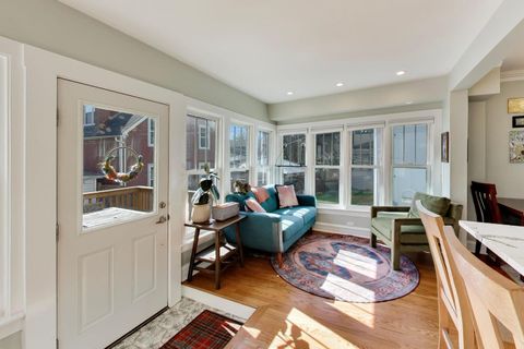 Tiny photo for 806 S Scoville Avenue, Oak Park, IL 60304 (MLS # 12631009)