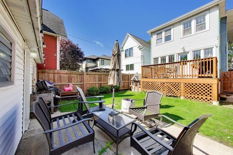 Tiny photo for 806 S Scoville Avenue, Oak Park, IL 60304 (MLS # 12631009)