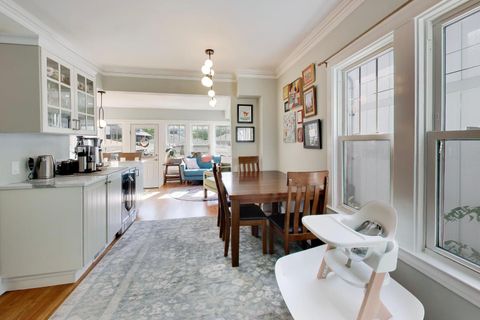 Tiny photo for 806 S Scoville Avenue, Oak Park, IL 60304 (MLS # 12631009)