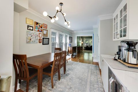 Tiny photo for 806 S Scoville Avenue, Oak Park, IL 60304 (MLS # 12631009)