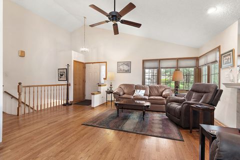 Tiny photo for 15331 Wilshire Drive, Orland Park, IL 60462 (MLS # 12620128)