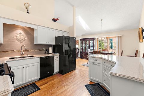 Tiny photo for 15331 Wilshire Drive, Orland Park, IL 60462 (MLS # 12620128)