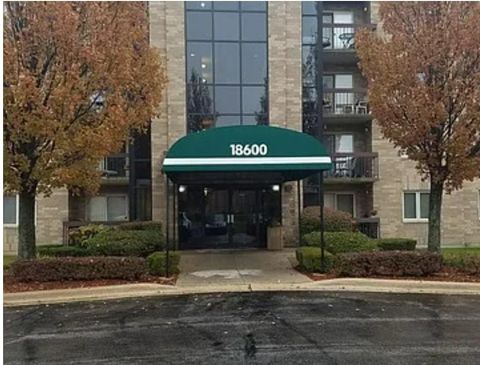 Photo of 18600 Village West Drive #303, Hazel Crest, IL 60429 (MLS # 12541632)