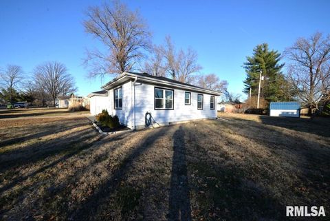 Tiny photo for 17 HIGHLAND Place, Mt Vernon, IL 62864 (MLS # EB460783)