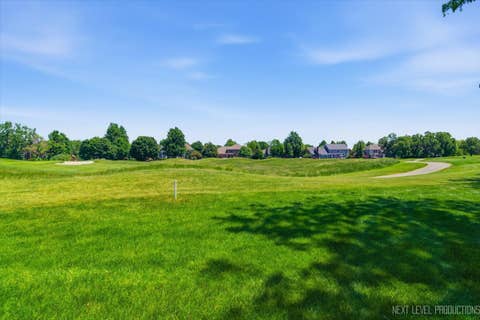 Tiny photo for 955 Harbor Town Court, Geneva, IL 60134 (MLS # 12661746)