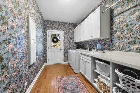 Tiny photo for 955 Harbor Town Court, Geneva, IL 60134 (MLS # 12661746)