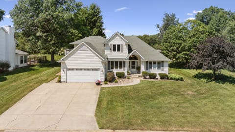 Tiny photo for 39 White Pine Road, Geneseo, IL 61254 (MLS # 12720357)