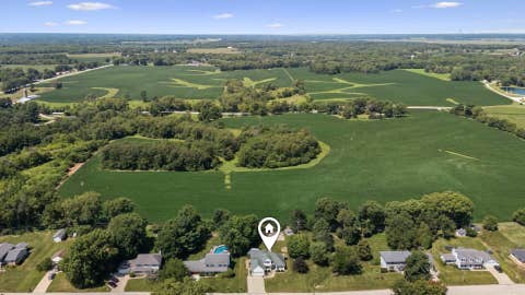 Tiny photo for 39 White Pine Road, Geneseo, IL 61254 (MLS # 12720357)