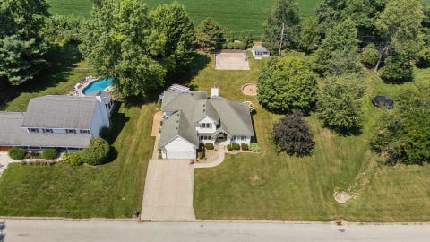 Tiny photo for 39 White Pine Road, Geneseo, IL 61254 (MLS # 12720357)