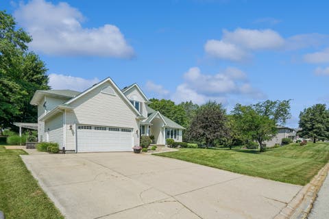 Tiny photo for 39 White Pine Road, Geneseo, IL 61254 (MLS # 12720357)