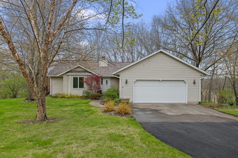 Photo of 2511 136th Ave. Court W, Milan, IL 61264 (MLS # 12622632)