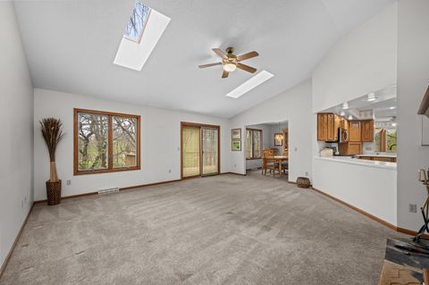 Tiny photo for 2511 136th Ave. Court W, Milan, IL 61264 (MLS # 12622632)