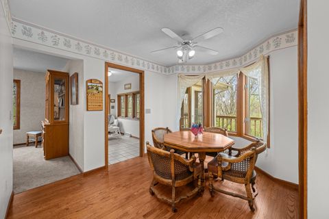Tiny photo for 2511 136th Ave. Court W, Milan, IL 61264 (MLS # 12622632)