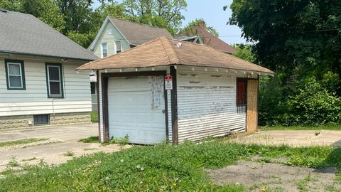 Tiny photo for 945 E Hickory Street, Kankakee, IL 60901 (MLS # 12494576)