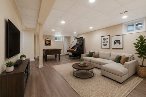 Tiny photo for 387 Woodlane Court, Wood Dale, IL 60191 (MLS # 12668418)