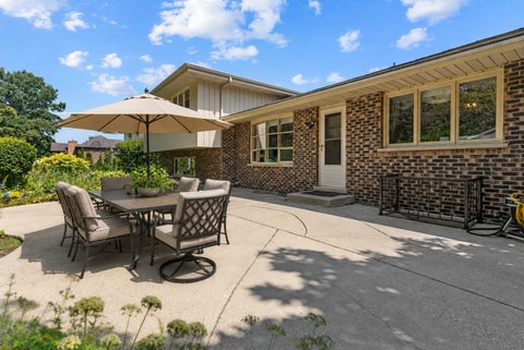 Tiny photo for 387 Woodlane Court, Wood Dale, IL 60191 (MLS # 12668418)